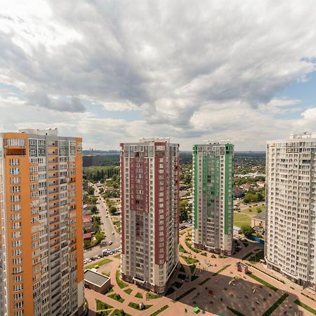 Design Apartments With Panoramic View Kiev Exteriör bild