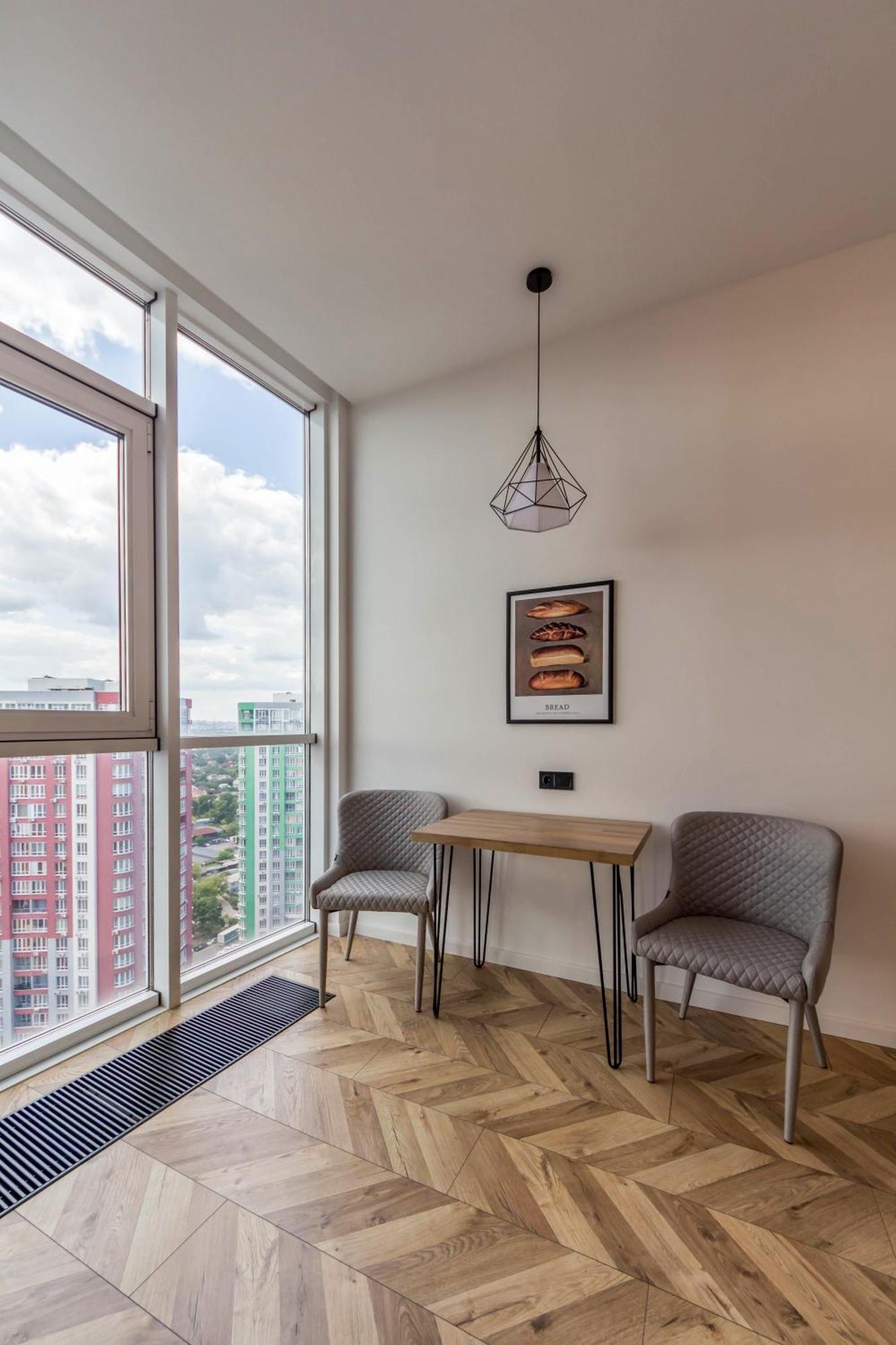Design Apartments With Panoramic View Kiev Exteriör bild